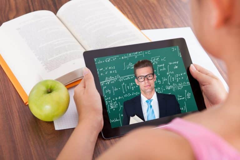 Revisiter le métier de formateur avec la « digitalisation »