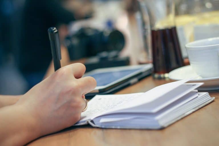 Pourquoi le franchisage est une bonne option pour les professionnels plus âgés ?