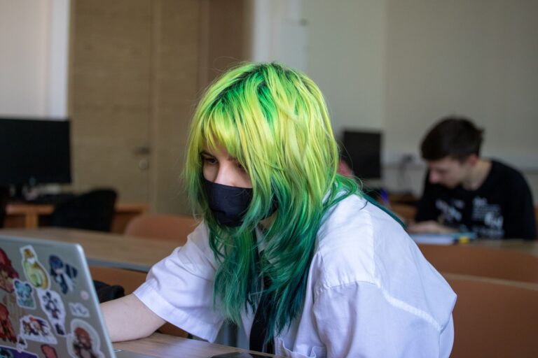 Comment la formation professionnelle évolue-t-elle en période de crise ?