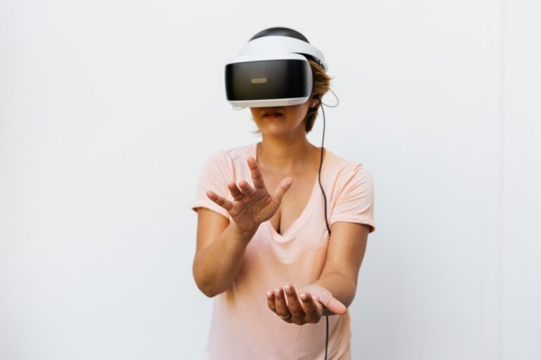 Quelles perspectives pour les métiers de demain avec l’emploi de la réalité virtuelle ?